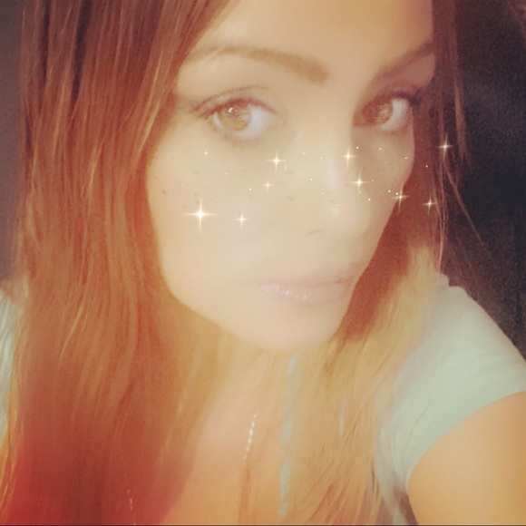 Meet your Posher, Sarah - Picture 4 of 7